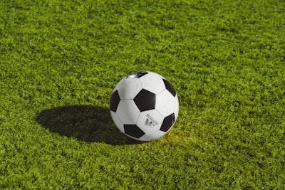 احتفال لاعب الهلالفرحة الانتصار وروح الفريق