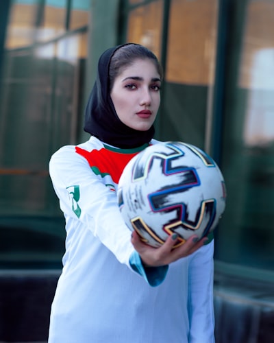 مباراة الأهلي والزمالك في السوبر الأفريقيالقنوات الناقلة والتفاصيل الكاملة